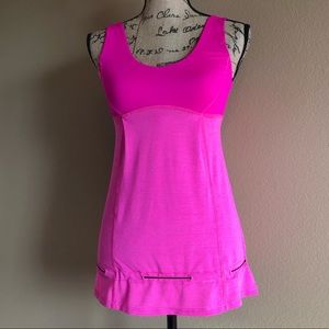 Like new Lululemon tank with synch bottom